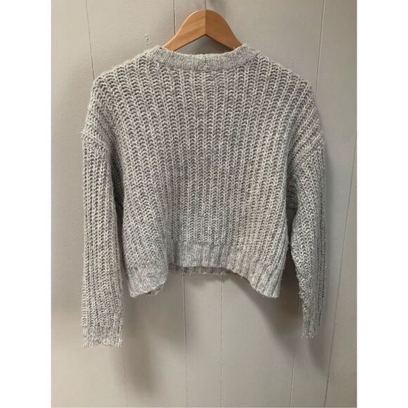 American Eagle Cropped CrewNeck Knit Sweater Gray Size XXS - Picture 2 of 6